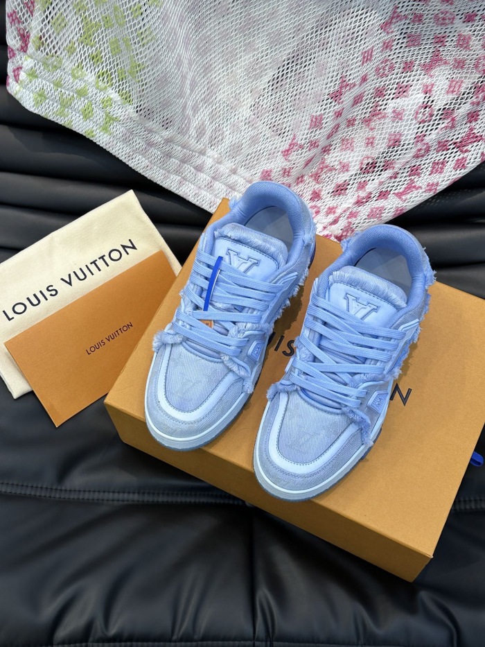 Men  Women  L*ouis V*uitton Top Sneaker