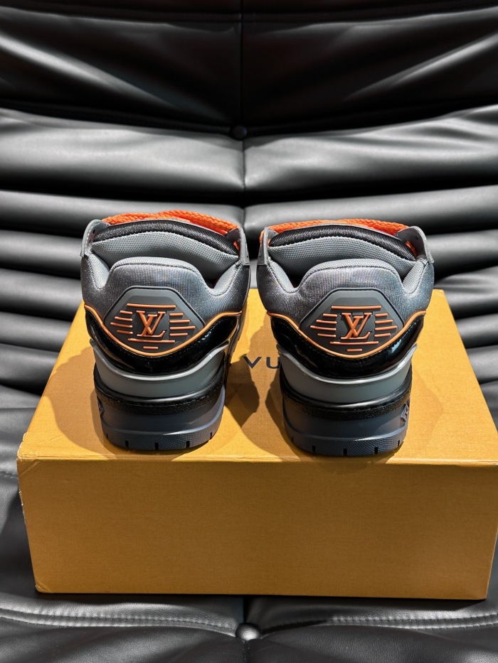 Men  Women  L*ouis V*uitton Top Sneaker
