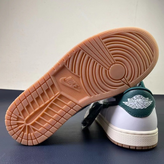 Free shipping maikesneakers Air Jordan 1