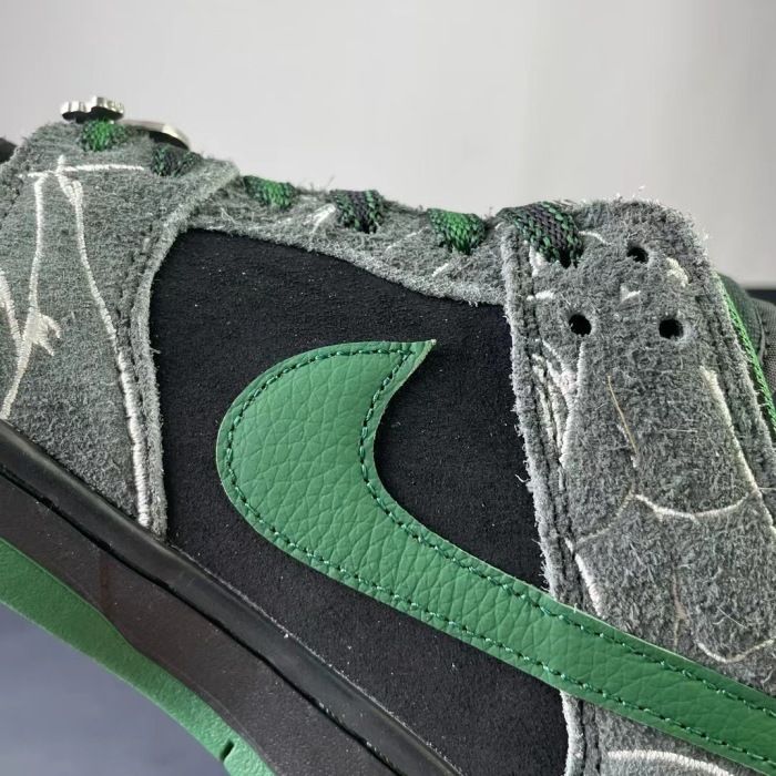 NK SB Dunk Low   Maikesneakers