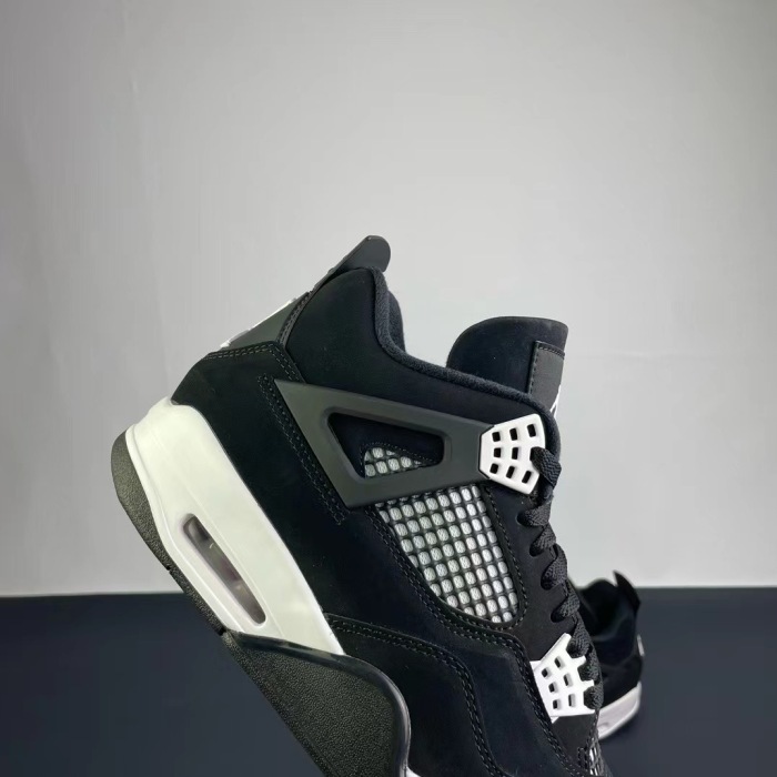 Copy Good quality  maikesneakers Air Jordan 4