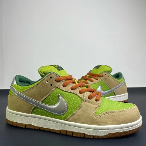 NK SB Dunk Low   Maikesneakers