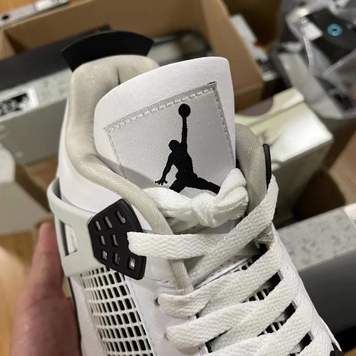 Good quality  maikesneakers Air Jordan 4