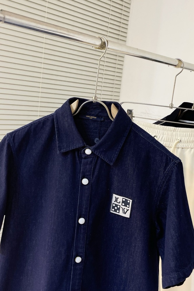 Men Shirt  Top Quality   maikesneakers