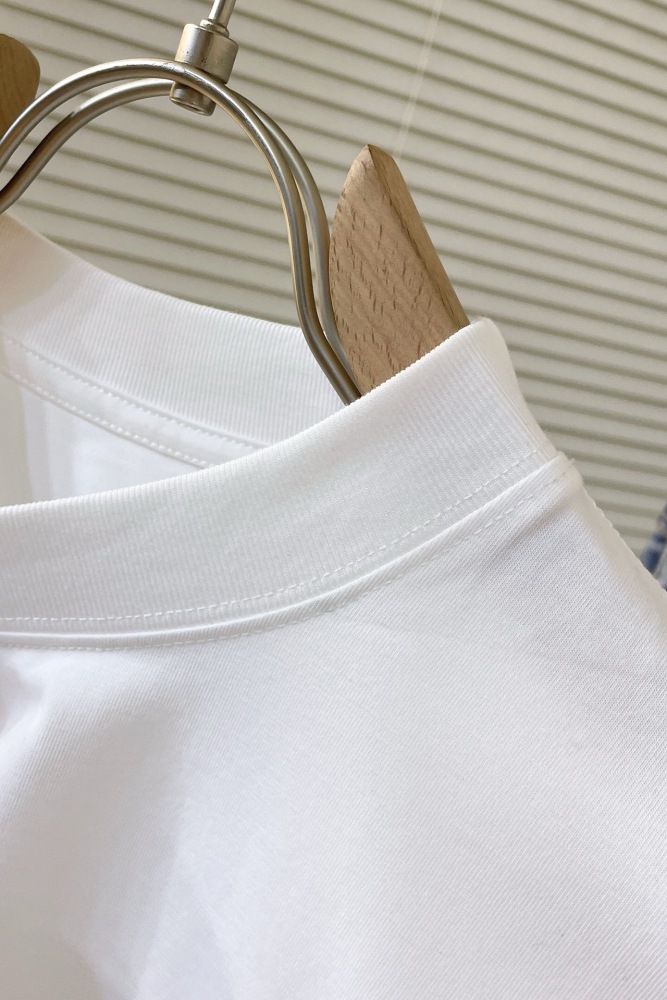 Men  T-shirt   Top Quality   maikesneakers