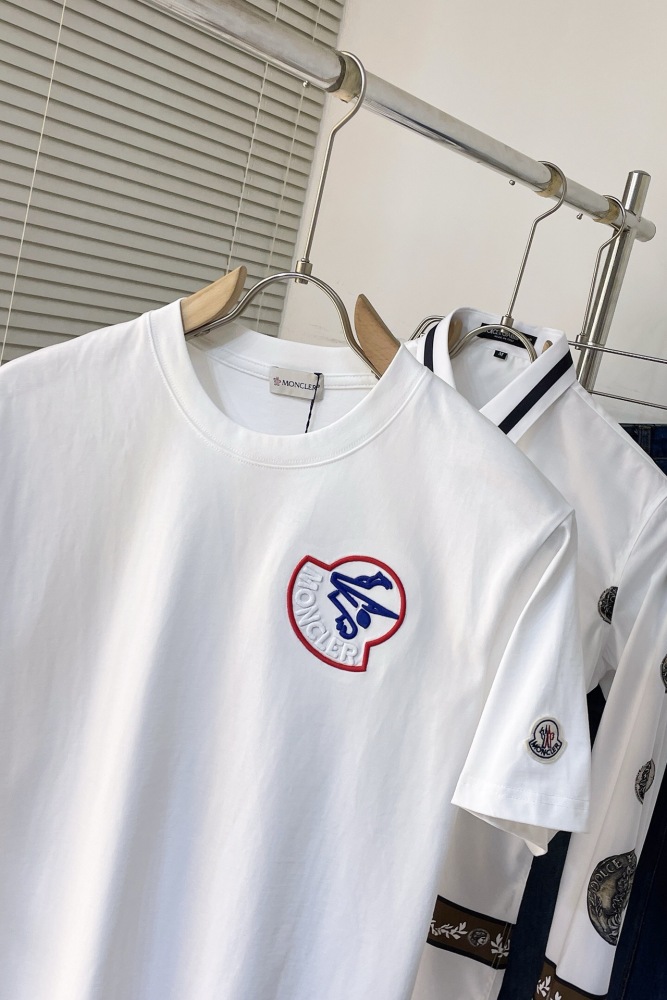 Men  T-shirt   Top Quality   maikesneakers