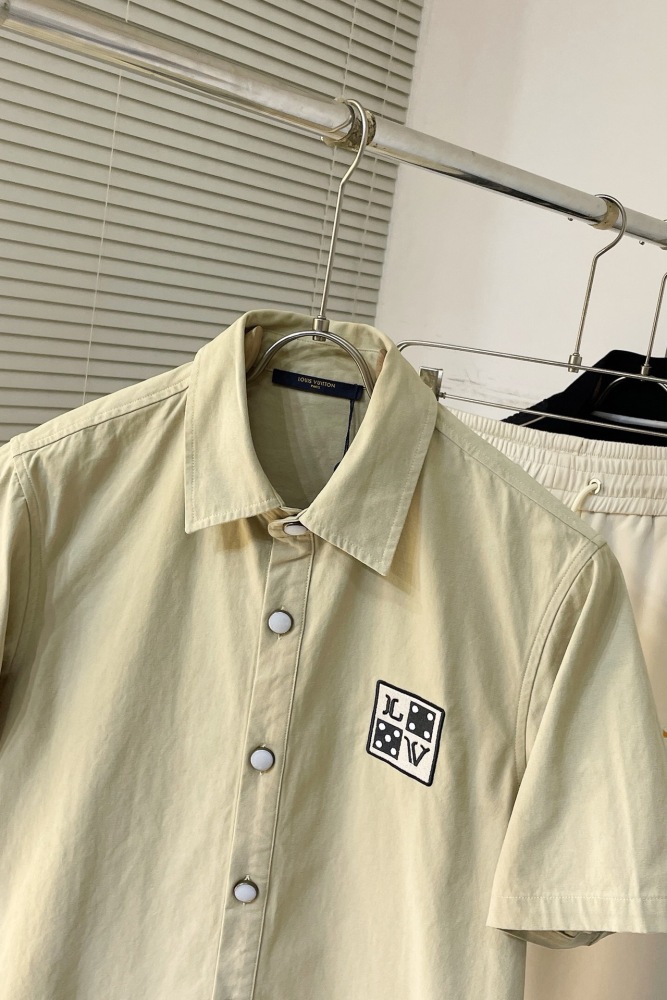Men Shirt  Top Quality   maikesneakers
