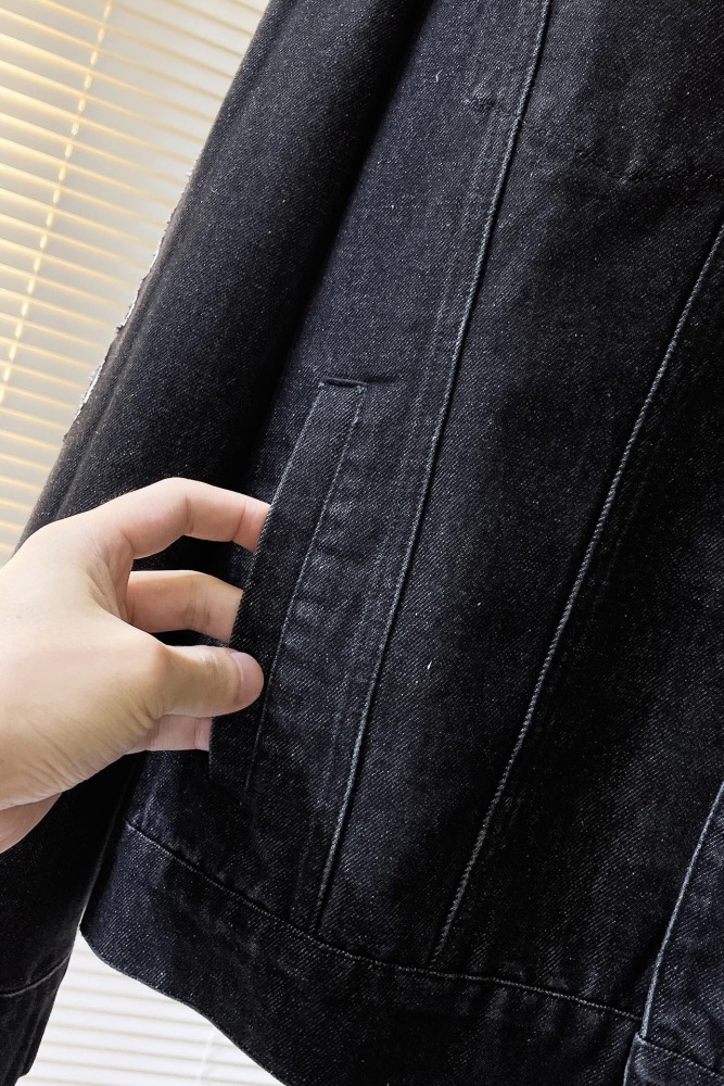 Men suits  Top Quality    maikesneakers
