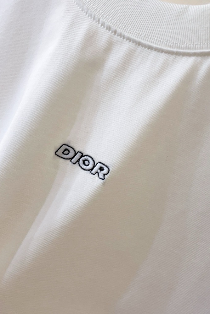 Men  T-shirt   Top Quality   maikesneakers