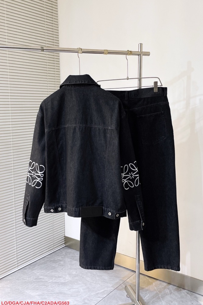 Men suits  Top Quality    maikesneakers