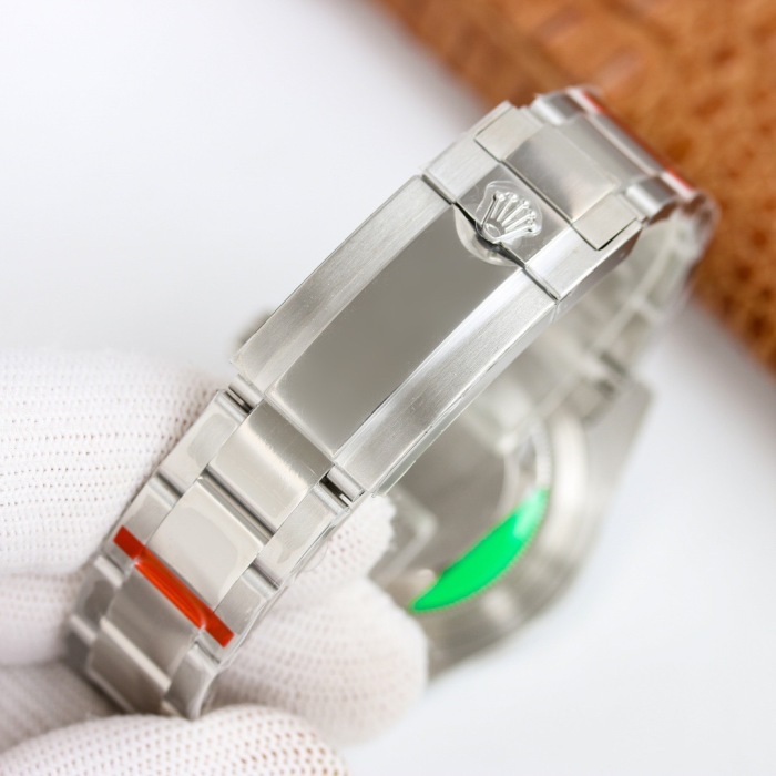 Watches Top Quality    (maikesneakers )