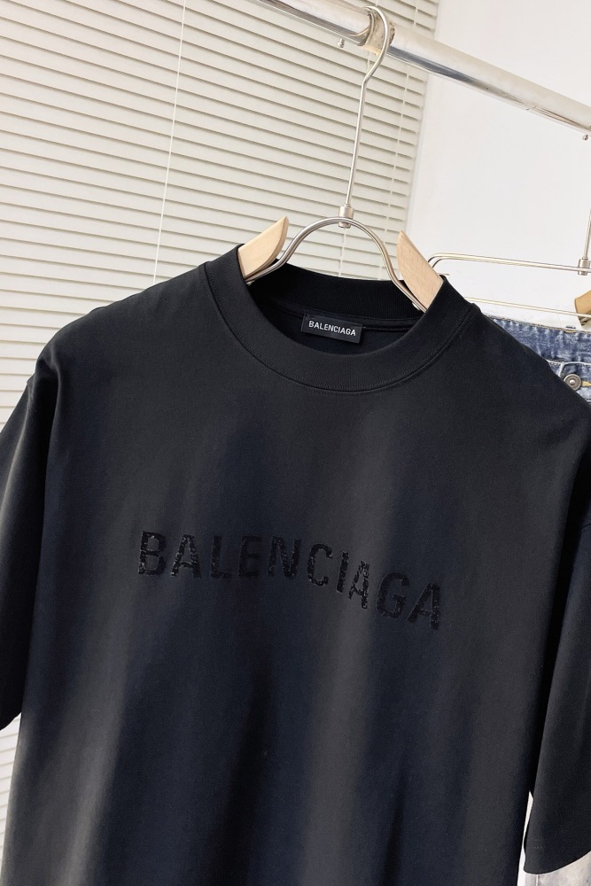 Men  T-shirt   Top Quality   maikesneakers