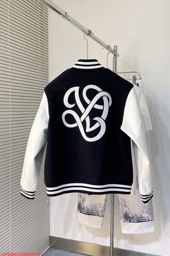 Men Jacket  Top Quality    maikesneakers