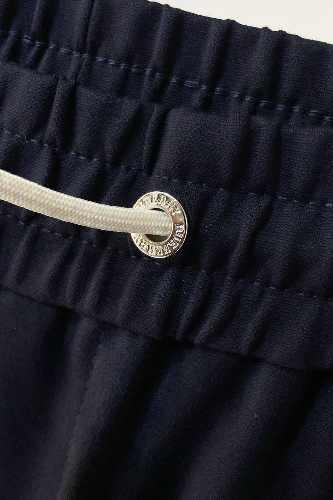 Men suits  Top Quality    maikesneakers