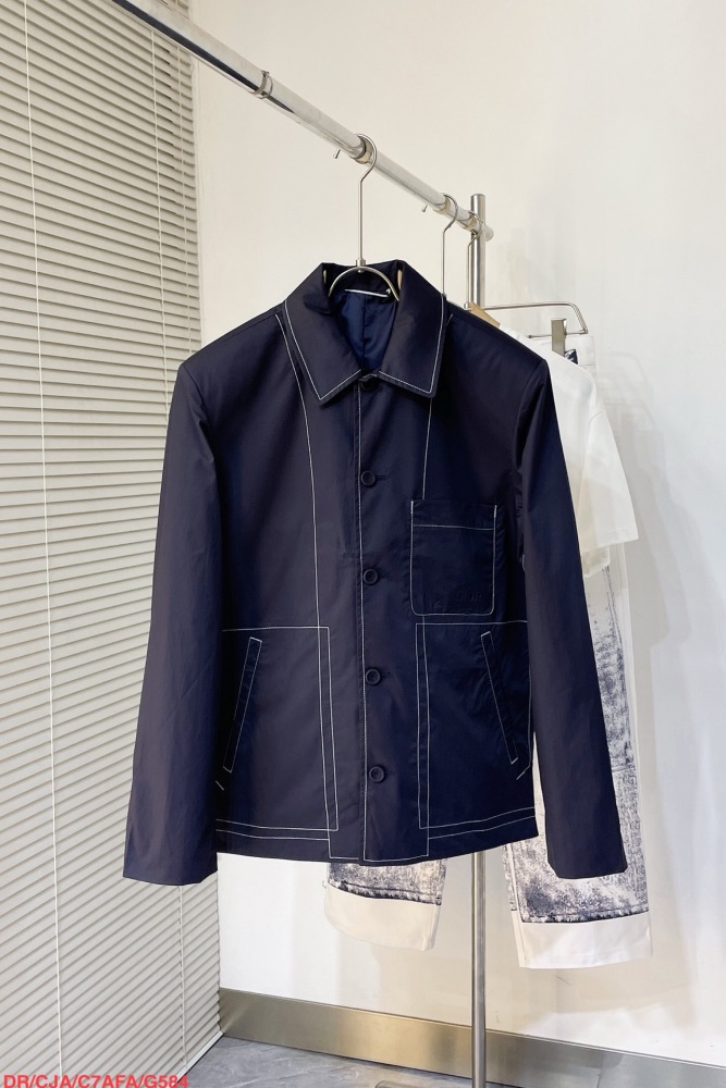Men Jacket  Top Quality    maikesneakers