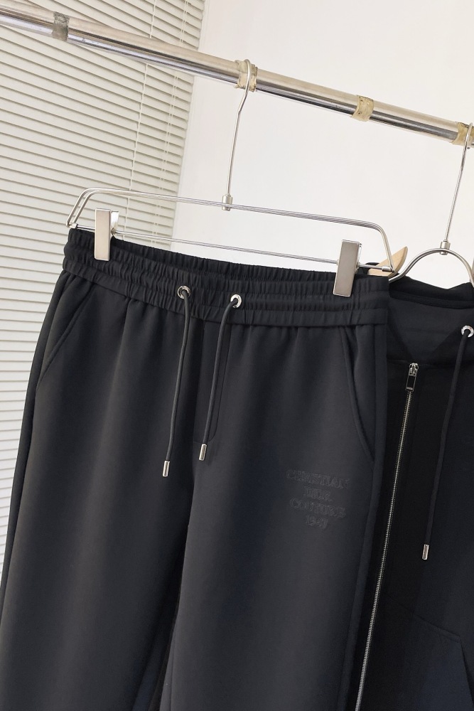 Men suits  Top Quality    maikesneakers