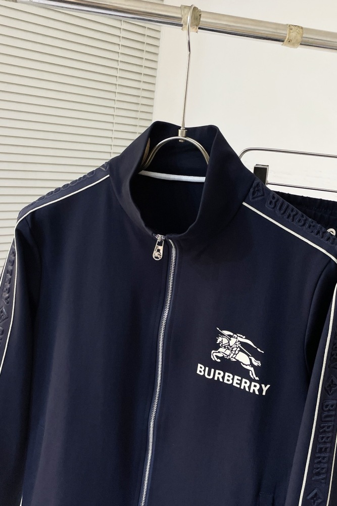 Men suits  Top Quality    maikesneakers