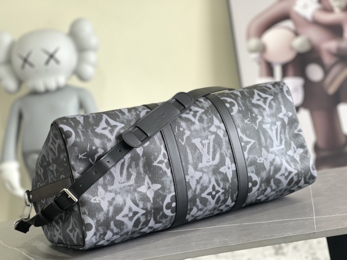 L*ouis V*uitton  Top Bag  (maikesneakers)