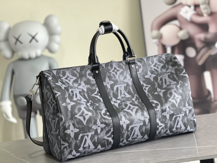 L*ouis V*uitton  Top Bag  (maikesneakers)