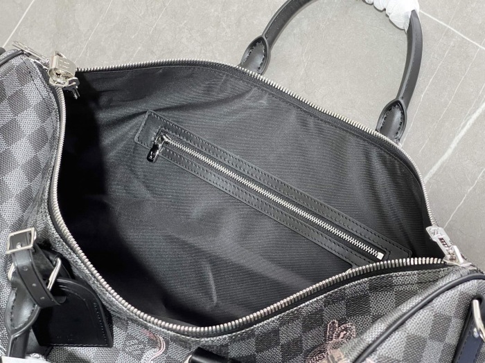 L*ouis V*uitton  Top Bag  (maikesneakers)