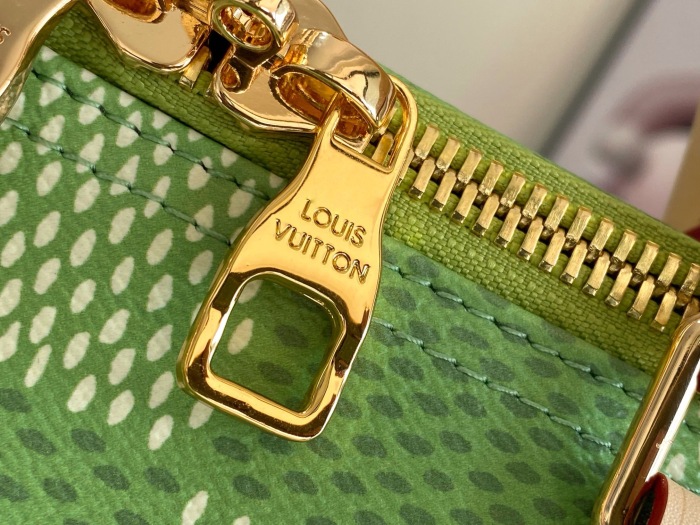 L*ouis V*uitton  Top Bag  (maikesneakers)