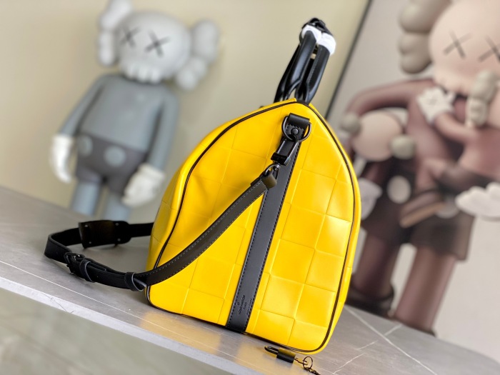L*ouis V*uitton  Top Bag  (maikesneakers)