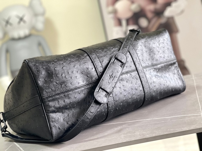 L*ouis V*uitton  Top Bag  (maikesneakers)