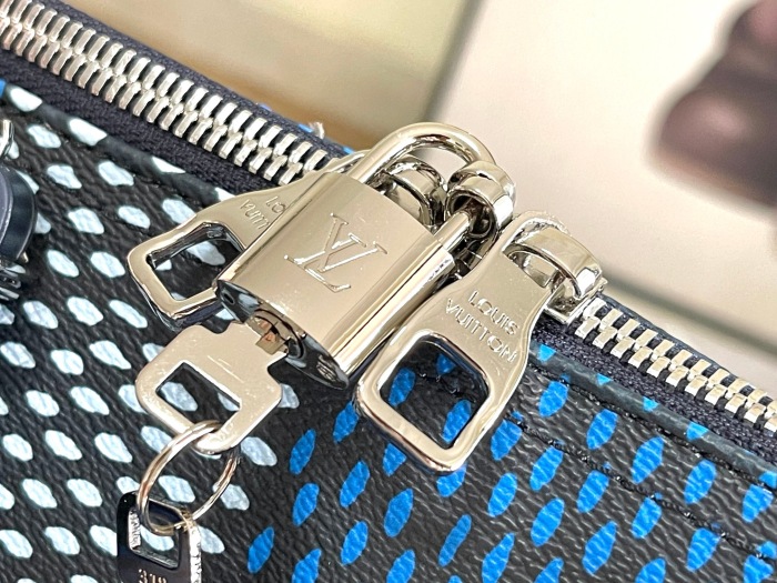 L*ouis V*uitton  Top Bag  (maikesneakers)