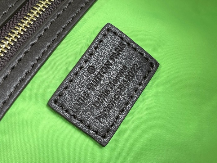 L*ouis V*uitton  Top Bag  (maikesneakers)