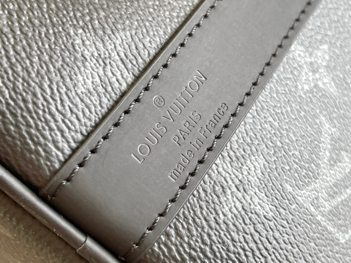 L*ouis V*uitton  Top Bag  (maikesneakers)