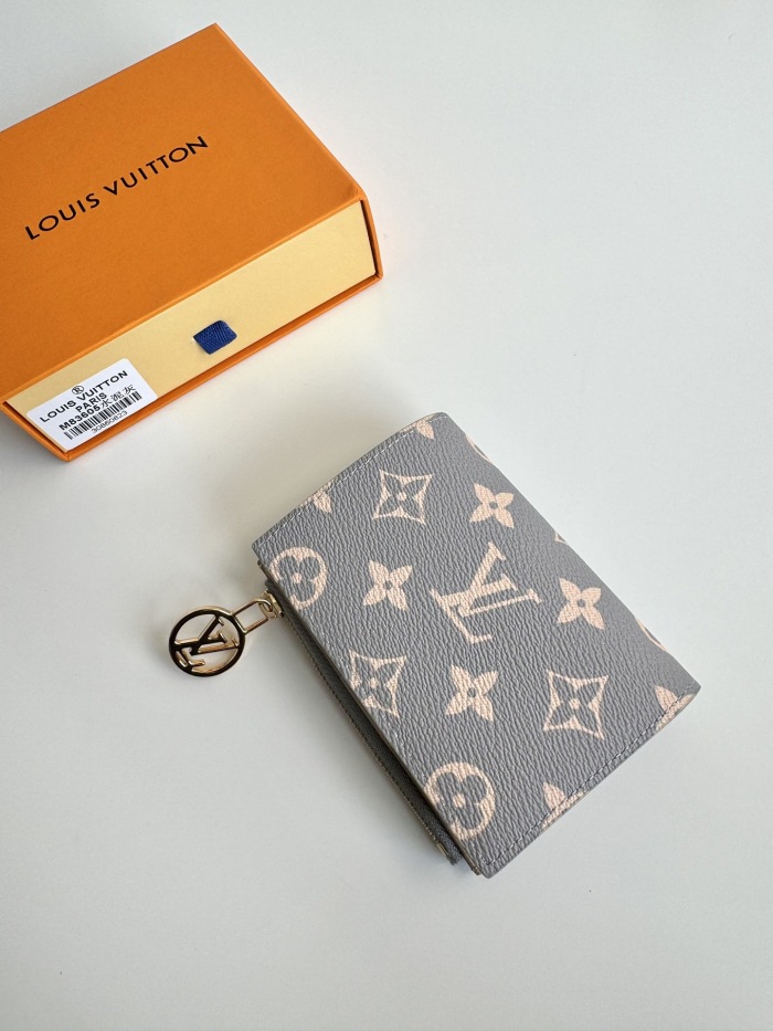 L*ouis V*uitton  Top Bag (maikesneakers)
