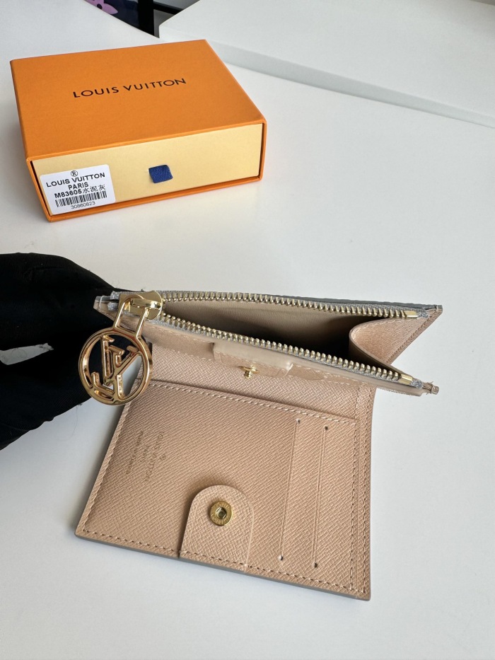 L*ouis V*uitton  Top Bag (maikesneakers)