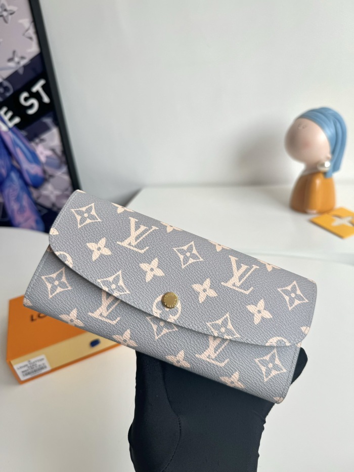 L*ouis V*uitton  Top Bag (maikesneakers)