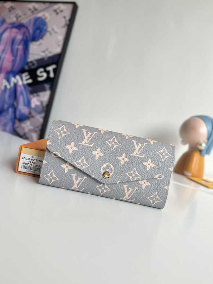 L*ouis V*uitton  Top Bag (maikesneakers)
