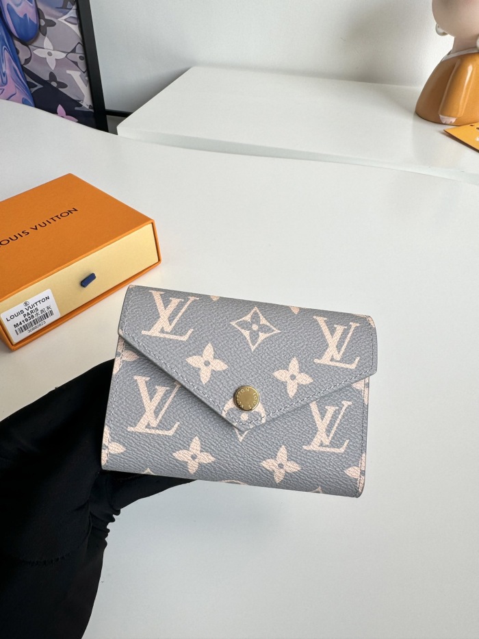 L*ouis V*uitton  Top Bag (maikesneakers)