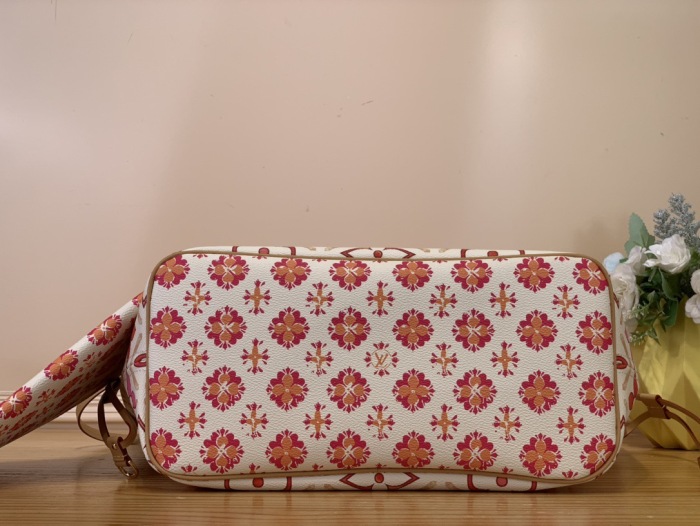 L*ouis V*uitton  Top Bag (maikesneakers)