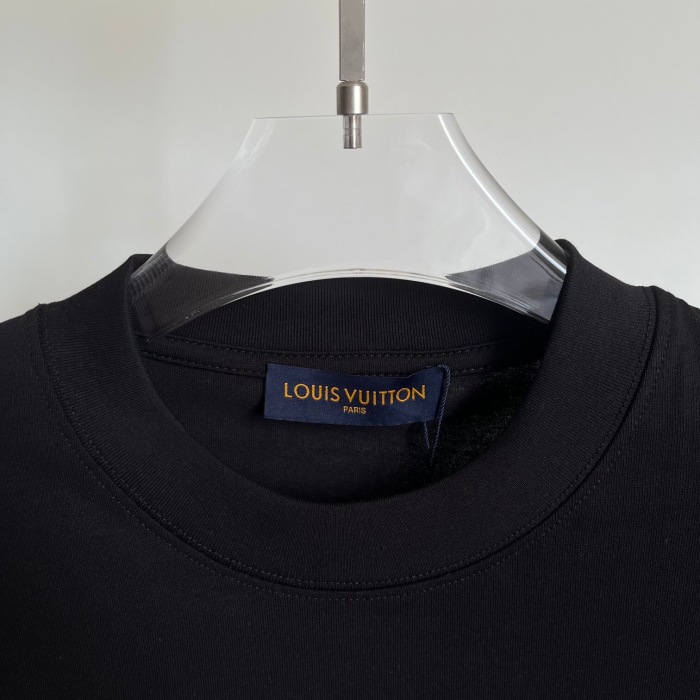 Men  T-shirt   Top Quality   maikesneakers