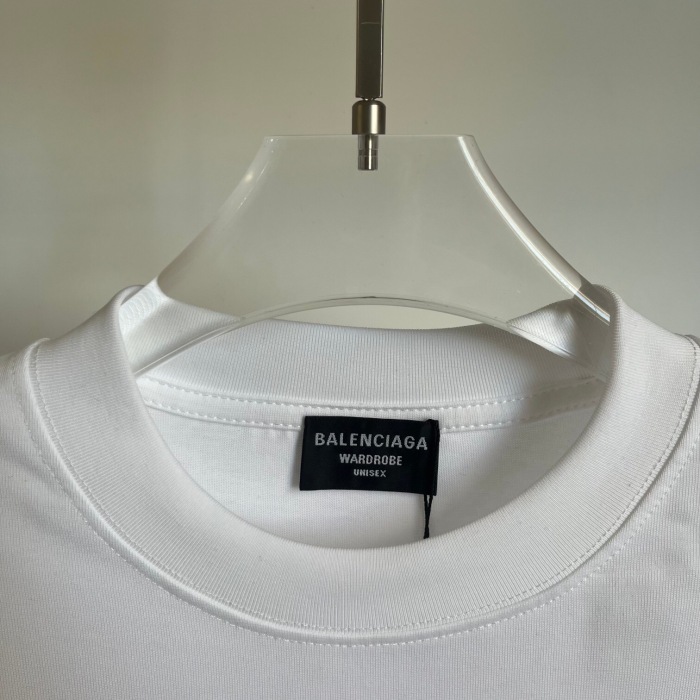 Men  T-shirt   Top Quality   maikesneakers