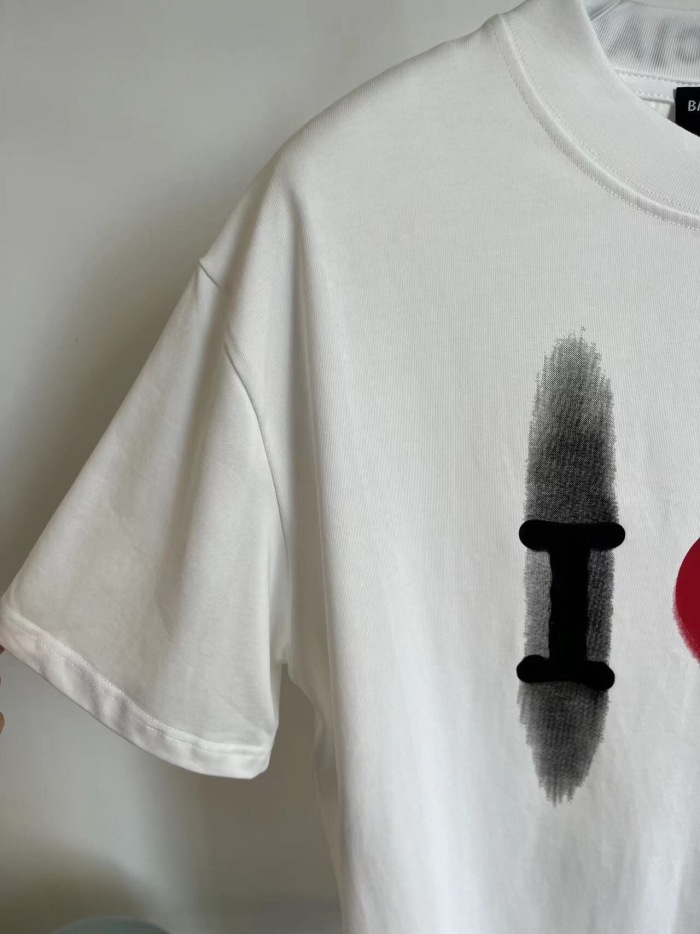 Men  T-shirt   Top Quality   maikesneakers