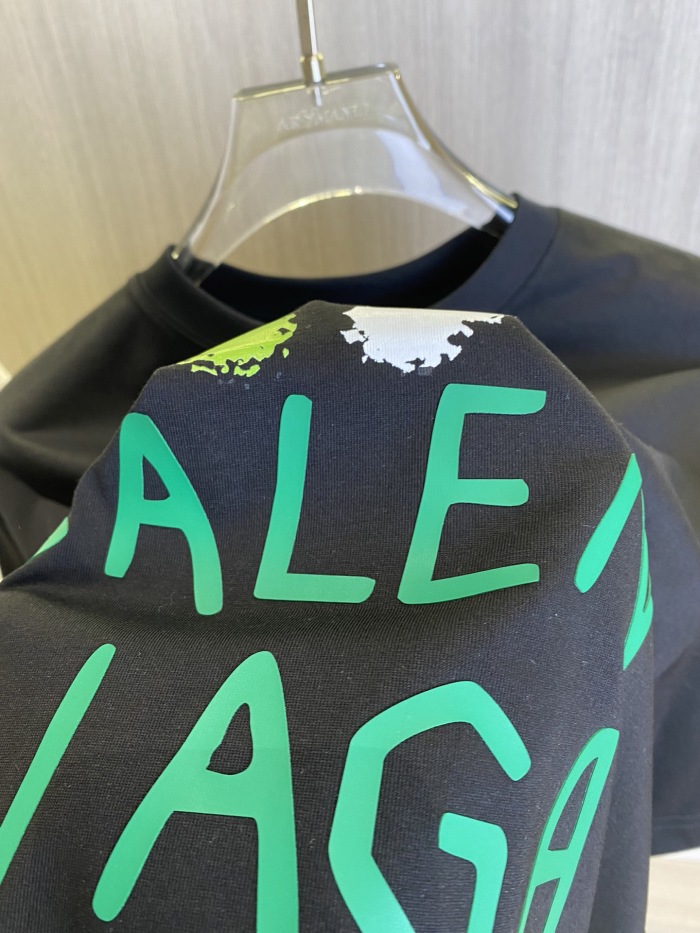 Men  T-shirt   Top Quality   maikesneakers