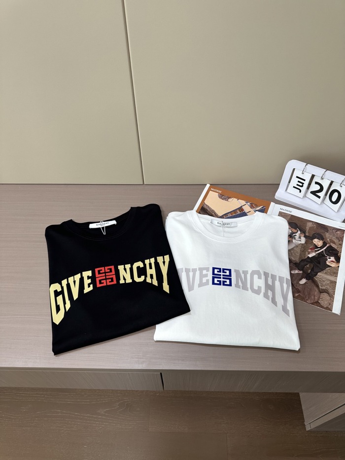Men  T-shirt   Top Quality   maikesneakers