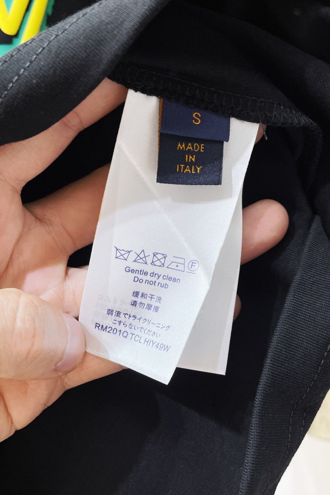 Men  T-shirt   Top Quality   maikesneakers