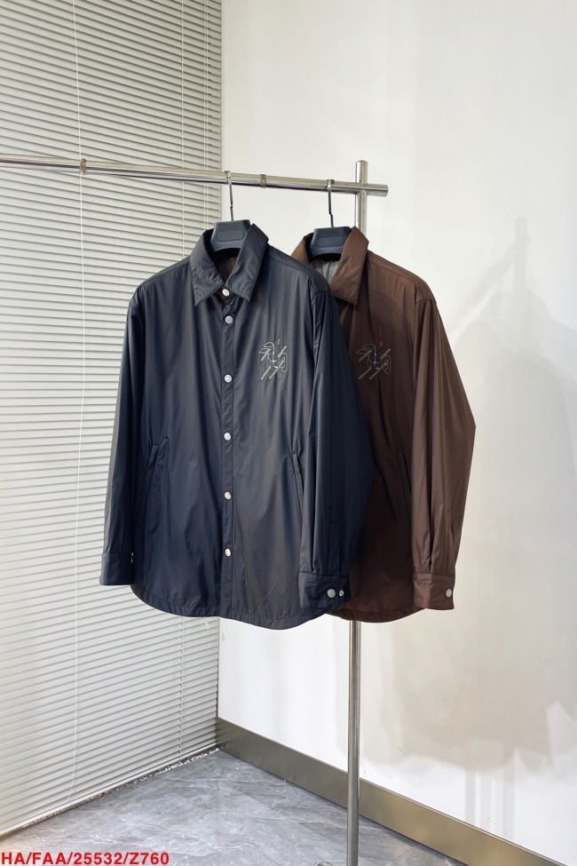 Men Jacket  Top Quality    maikesneakers