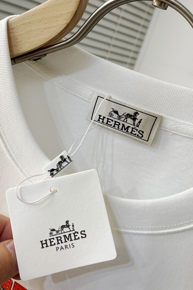 Men  T-shirt   Top Quality   maikesneakers