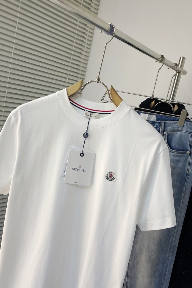 Men  T-shirt   Top Quality   maikesneakers
