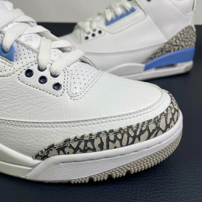 NIKE Air Jordan 3    (maikesneakers)