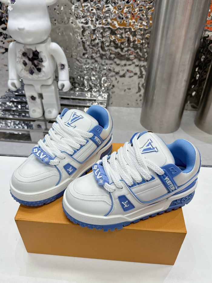 Men  Women  L*ouis V*uitton   Top Sneaker L*V Trainer