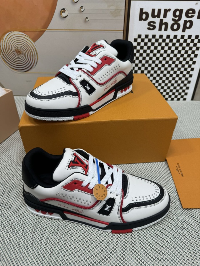 Men  Women  L*ouis V*uitton   Top Sneaker L*V Trainer