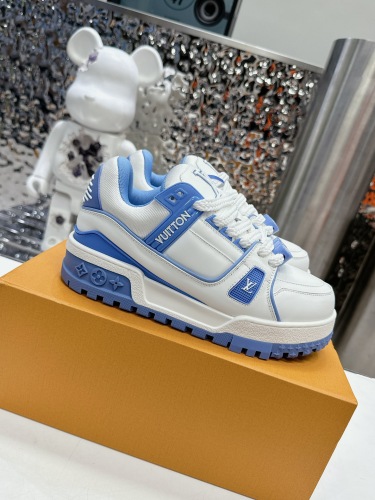 Men  Women  L*ouis V*uitton   Top Sneaker L*V Trainer