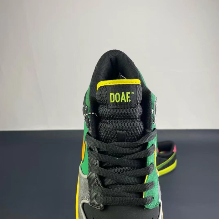 Men  Wonen Top quality Nike SB Dunk Low   (maikesneakers)